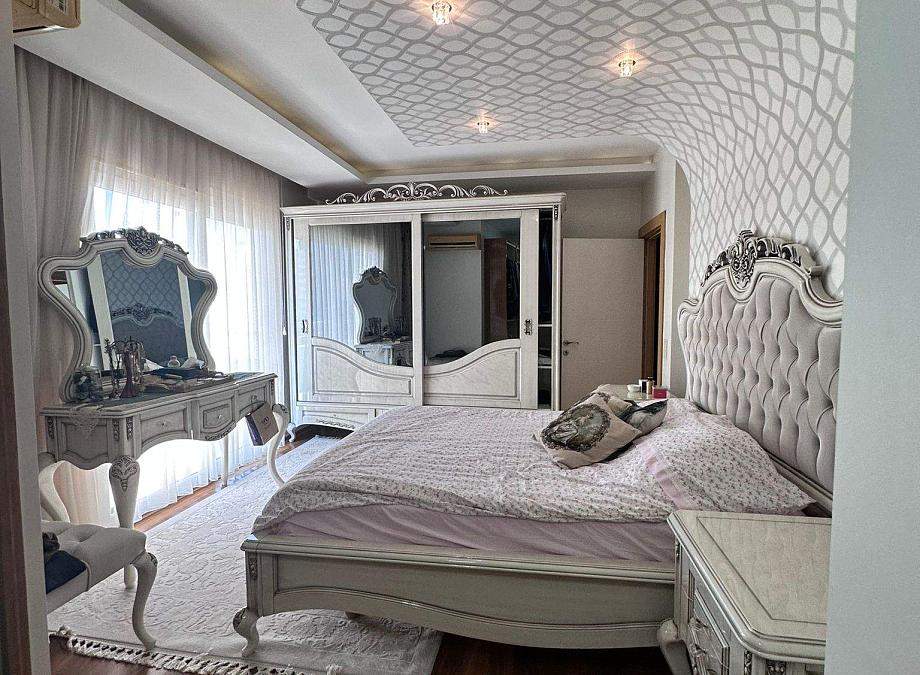 Квартира 3+1 в Мерсине, Турция, 185 м² - фото 8